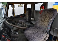 TOC1273_3057381 vehicle image