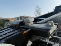 TMR8055_2868633 vehicle image