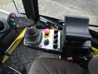 MERC9702_2667173 vehicle image