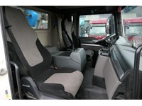 DOLD2821_2830856 vehicle image