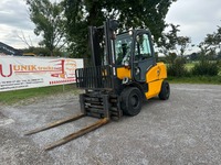 UNIK8334_2705245 vehicle image