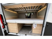TART5813_2900549 vehicle image