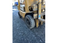 FLUT10406_2767016 vehicle image