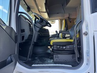 AGRO3463_2786914 vehicle image