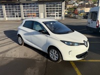 THOM6454_2762342 vehicle image