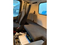 ENVE1171_2817630 vehicle image