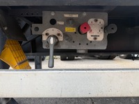 UNIK8334_3015915 vehicle image