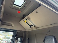 AGRO3463_2782435 vehicle image