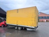 MBTR124_2691801 vehicle image