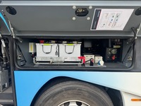 INTE10658_2976404 vehicle image