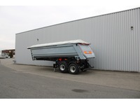 BFS260_2792856 vehicle image