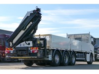 DOLD2821_2745840 vehicle image