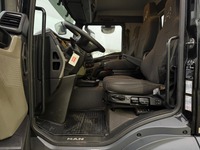 AGRO3463_2777370 vehicle image