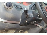 RINA4324_2916984 vehicle image