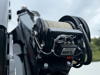 TMR8055_2868615 vehicle image