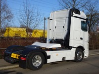 DTCH10536_2782763 vehicle image