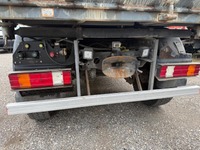 KEED2067_2957311 vehicle image