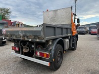 KEED2067_2957311 vehicle image