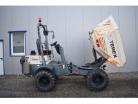 TOC1273_2775722 vehicle image