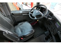 DOLD2821_2962783 vehicle image