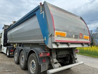 FLEI778_2883184 vehicle image