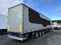INTG9387_2553857 vehicle image