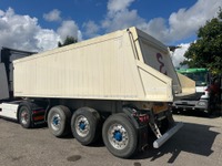 UNIK8334_2715806 vehicle image