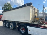 UNIK8334_2715806 vehicle image