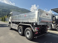 TROI280_2997406 vehicle image
