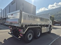 TROI280_2997406 vehicle image