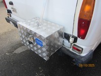 JAQU922_2731582 vehicle image