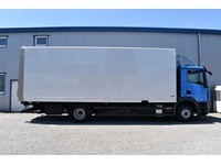 TOC1273_2961512 vehicle image