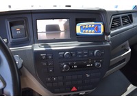 TOC1273_2961512 vehicle image