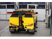 SWIS8982_2830701 vehicle image