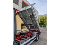 GSTR8856_3037508 vehicle image