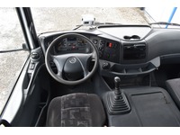 TOC1273_2865065 vehicle image