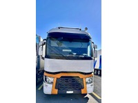 0161026 vehicle image