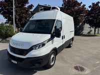 STUD177_2689526 vehicle image