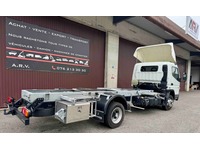 MISU2375_2741835 vehicle image