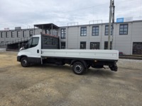 Kall37_2810136 vehicle image