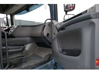 DOLD2821_3021110 vehicle image