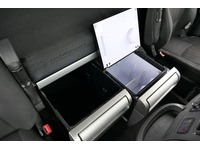 DOLD2821_3021110 vehicle image