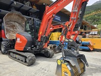 VISI1614_2890079 vehicle image