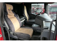 DOLD2821_2763457 vehicle image