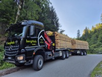 0144026 vehicle image