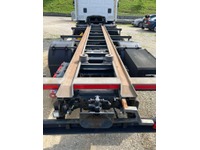 TOMY4226_2713383 vehicle image