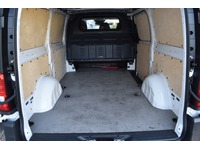 TOC1273_3046960 vehicle image