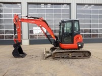 RINA4324_2917788 vehicle image