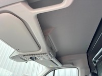 MAN126_2761107 vehicle image