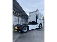 DATR8558_2797202 vehicle image